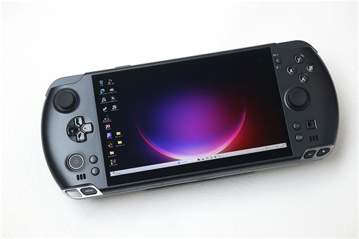 【Hothotレビュー】 ポータブルゲーミングPCの概念を破壊する性能。GPDが放つ怪物「GPD WIN 5」