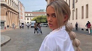 Tendance coiffure : on upgrade sa queue-de-cheval avec ces variantes ultra stylées