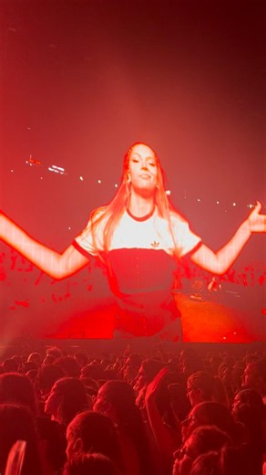 Noya Shrem- סולו מופע נועה קירל אמפי מקס 2026 #dancer #singer