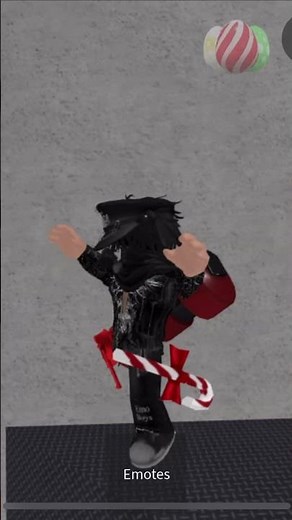 Step-by-step on how to glitch through the wall in mm2 and other games👍