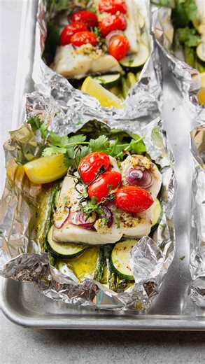 76 reactions · 11 shares | Baked fish in individual foil packets,...