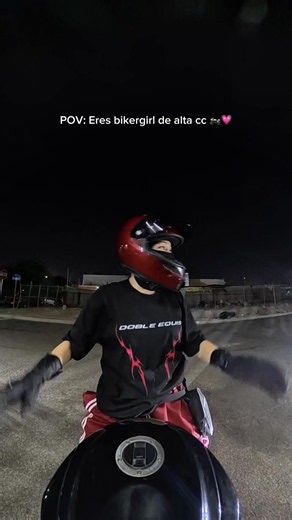 POV: eres bikergirl de alta cc #bikergirl #bikerlifestyle #agv #gsxr750 #ateneasan
