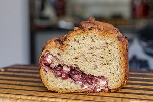 Greek Feta & Olive Bread Maker Low Carb Loaf