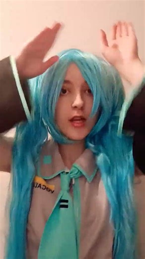 Bunny Dance! #cosplay #vocaloid #hatsunemiku #cosplayer