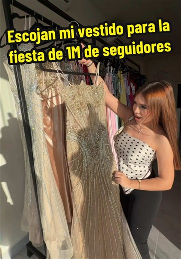 Ayúdame a elegir mi vestido para mi fiesta de 1 MILLÓN de seguidores 😱 con las mejores @Uniques Vestidos en su 2da sucursal en #Reynosa 💃🏻 ya estamos cada vez más cerca de la meta chiquillas y esto requiere UN FIESTÓN 🥳 pero solo lo haré si cumplimos la meta de que antes de que acabe agosto haber llegado al millón 🥲 comenten si son de reynosa y quisieran ir al Lexxy Fest 1M 😍 #vestidos #vestidosdefiesta #fiesta #party