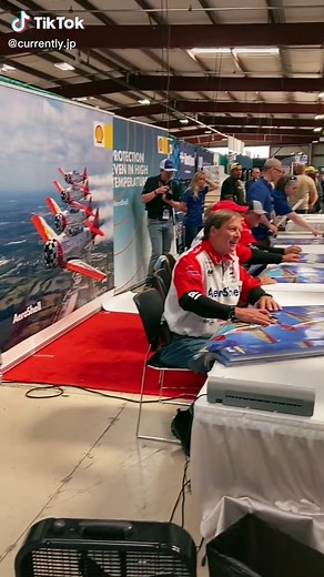 Meet the Aeroshell Aerobatic Team @ SUN 'n FUN 4.9.22 Night Show 😍🤩✈️🔥 #aeroshell #aerobatic #airshow #snf22 #sunnfun #aerospace #lakeland #florida @sunnfunofficial