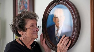 Dokumentation & Reportage: Extravideo zu "Sunset Over Hollywood"