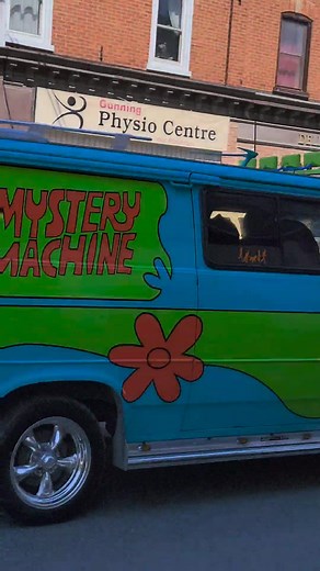 this van is amazing! #scoobydoo #2vanclub #van #mysterymachine #tiktokviral