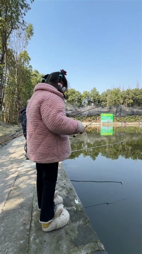 Female Angler's Fishy Adventure: Mastering the Art of Catching