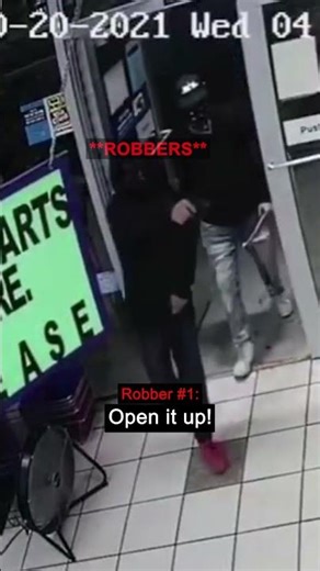 U.S Marine Disarms An Armed Robbery