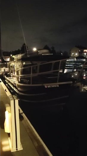 Night Yacht: Yachting at Night #sailing #boating #fishing #yachts #vlog #vlogs