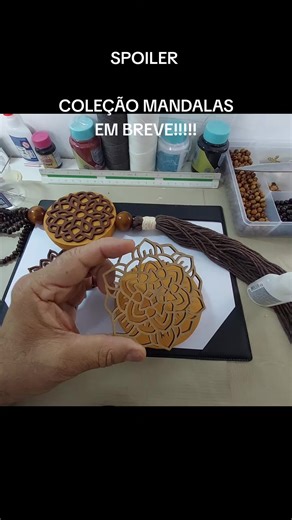 SPOILER COLARES DECORATIVOS DE PAREDE COLEÇÃO MANDALAS #mandalas #presentesdenatal #homedecor #peçasautoraisexclusivas #empreendedorismoartesanal @ATELIER LUÍS XIV @ATELIER LUÍS XIV @ATELIER LUÍS XIV