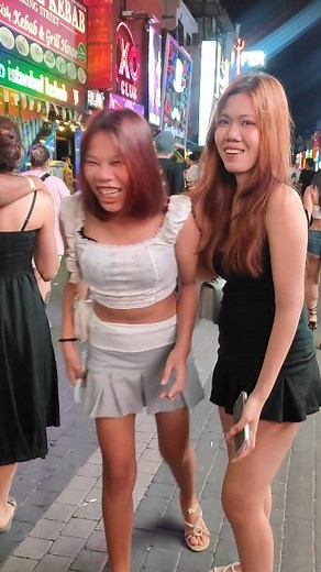 193K views · 945 reactions | Pattaya is fun at Night ❤️ l5 | Explorer Guru | Facebook