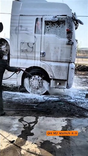 SO Satisfying: Ripping The MUD Off This Truck! #asmrcleaning #satisfying #satisfyingvideos