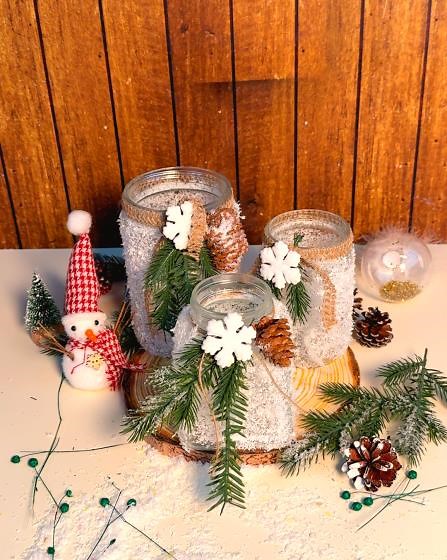 DIY snowy Christmas mason jar luminaries❄️