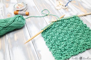 The Double Moss Stitch Knitting Pattern - Easy Step by Step Guide
