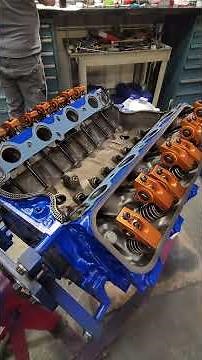 460 EFI Guys, how to install intake gaskets. Here's how we do intake manifold gaskets with no leaks.