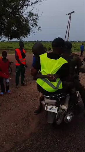 le commando (@abdoulayelecommando)’s videos with son original - le commando