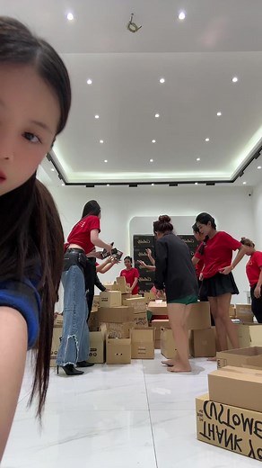 វីដេអូ​របស់ Chy chhinglin♥️ (@chhinglinchy1) ជាមួយ original sound - Noly Records OFFICIAL