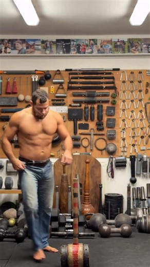 Doing my best King Dedede impression with this vintage circus strongman hammer. Coming in just under 8kg. I love old artefacts of strength and this is definitely up there with one of my cooler items. | Raspberry Ape