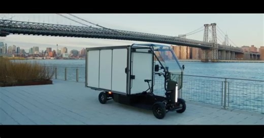 Video: Honda giới thiệu xe đạp điện 4 bánh chở hàng