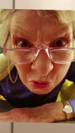 POV:having chewing gum in class ✨✨🫰✨✨