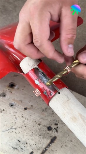 Easy shovel secure trick | Genius Craft