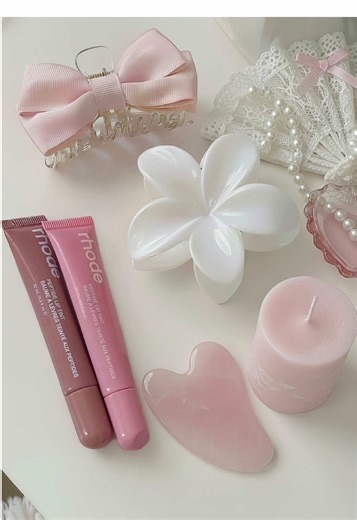 euh il est 1h du mat je dors toujours pas alors que je suis sensé me lever à 6h45.. 😞 je fais 8h-17h je meurs quand nan mais c ok bref le vice de cette fille j’en parlerai pas dans mon livre 🤣 #julia #🇵🇹🇮🇹 #🏳️‍🌈 #playback