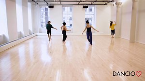 Contemporary with Caroline Fermin
