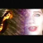 Paroles Pearly dewdrops drops de Cocteau Twins