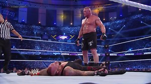 6M views · 23K reactions | Das Ende der Streak!  Seht Brock Lesnar vs. Undertaker bei WWE WrestleMania 30 noch einmal in ganzer Länge und überzeugt euch davon, dass das tatsächlich passiert ist! #KomplettesMatch #WrestleMania | WWE Deutschland | Facebook