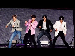 CHICKEN NOODLE SOUP LIVE !!! 191029 @ BTS 방탄소년단 Speak Yourself The Final Day 3 Seoul Concert Fancam
