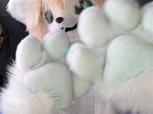 ［fursuit］你绝对没见过的史诗级加厚大肉垫兽爪展示！！！