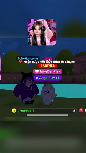 Chị Angel troll Mike và Ru trên Play Together