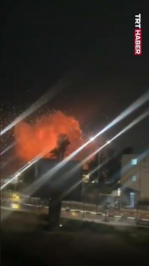 İran füzesinin, İsrail hava savunmasını delerek Dimona'ya isabet ettiği anlar