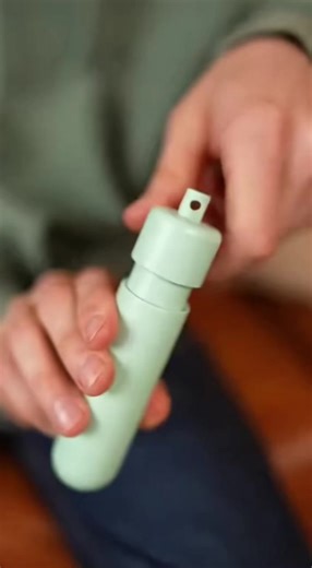 Compact Mint Case with Multi-Tools