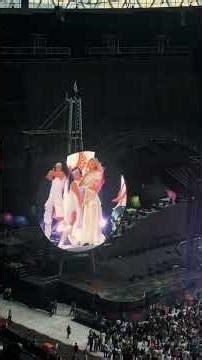 Elanna fire 🔥🔥 #elyanna #wembley #stadium #music #party