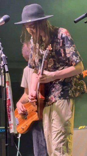 Taj Farrant “Crossroads” performance at Brewsky's! 🤘🏼🎶🎸 | Rockin’ G Entertainment