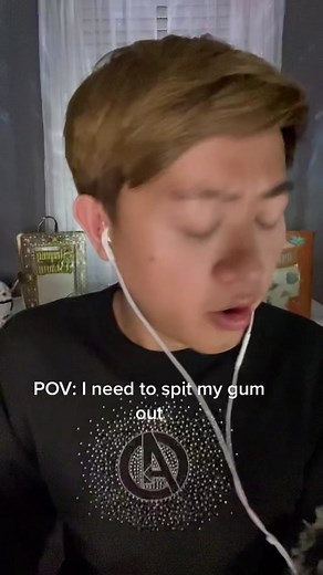 ASMR Gum Chewing and Disposal Roleplay