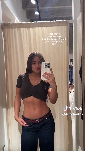 Fall Vibes: Must-Have Brandy Melville Tops