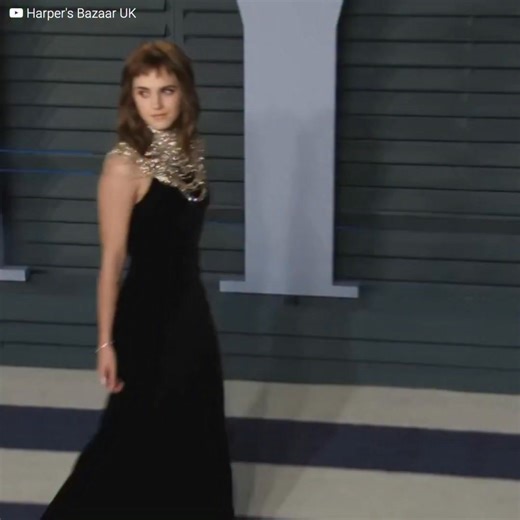 Erst an ihrem 18. Geburtstag erfuhr Emma Watson, dass sie über ein gigantisches Vermögen verfügte, doch sie partout wusste nicht, wofür sie das ganze Geld ausgeben sollte... bis sie ihre größte Leidenschaft in ihrem Leben entdeckte. Abonniere, um mehr Content zu sehen https://bit.ly/yt-upsoclikonen | Helene