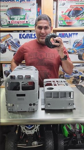 CROSS RC XX10 T-REX vs BC-8 MAMMOTH