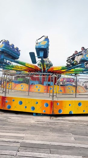 Hoppin dih at Brighton ig….🫩 @Andreea💞✝️🇹🇩 [#hoppingdih #rides #fairrides #fyppppppppppppppppppppppp #fyp ]