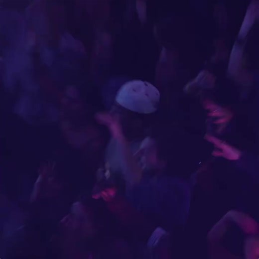 1.2K reactions · 21 shares | With the all-new Quick Share https://bit.ly/424IpeP, you can share large files easily and quickly across Galaxy, Android, Windows PCs and other devices. It’s sharing that’s now more open than ever. #GalaxyS24 #GalaxyAI #SamsungUnpacked #Samsung | Samsung | Facebook