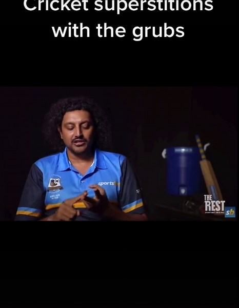 Cricket superstitions with the grubs #slogtocow #fyp #foryoupage #foryou #snickstreet #bowloligist #hammy #grubs #skip #goat