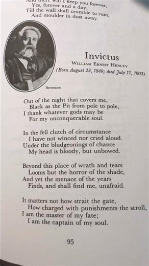 When was the last time you read POETRY? #Invictus #PoemOfTheDay #PoemLover #Poem #Poetry #booklover