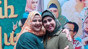 Elvy Sukaesih Jadi Perempuan Julid saat Kembali ke Dunia Seni Peran dalam Drama Serial Arab Maklum - Tribuntangerang.com