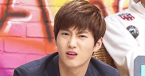 K-Pop 18  Sex Fan Fiction Live Reading @ KCON: Cringiest Video Ever?