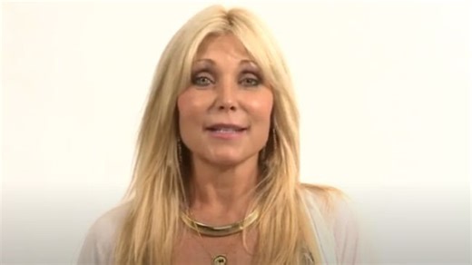 Pamela Bach 'Baywatch' Meninggal Akibat Bunuh Diri