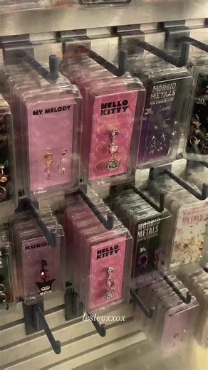 Hello Kitty Belly Button Piercings: Cute and Trendy Accessories